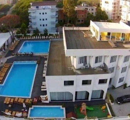 Sunborn Hotel Голем Экстерьер фото