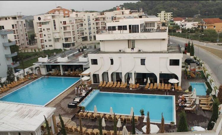 Sunborn Hotel Голем Экстерьер фото