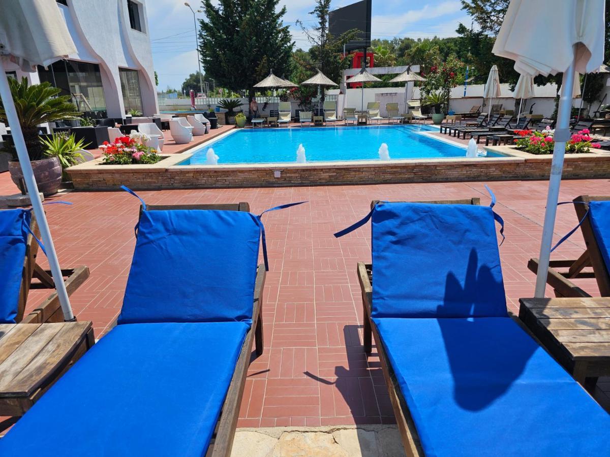 Sunborn Hotel Голем Экстерьер фото