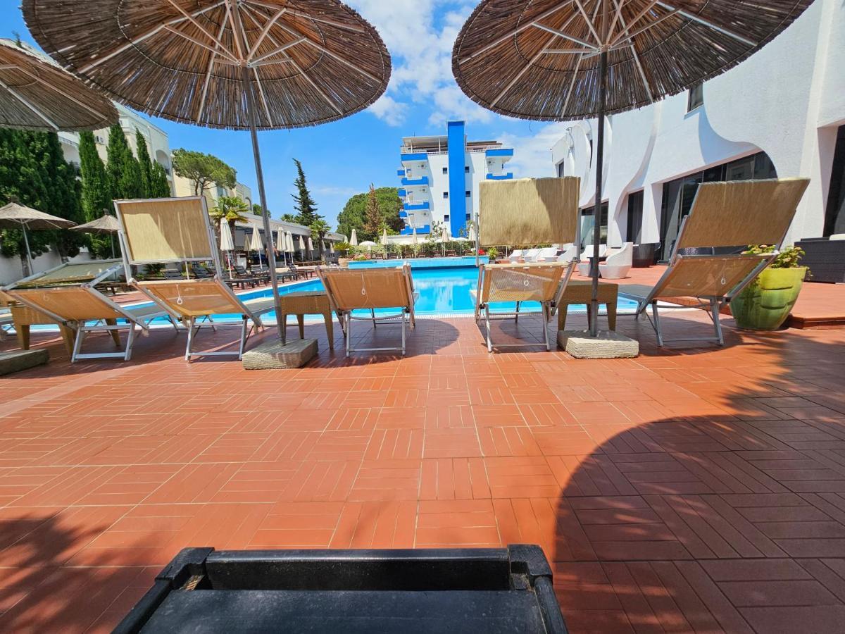 Sunborn Hotel Голем Экстерьер фото