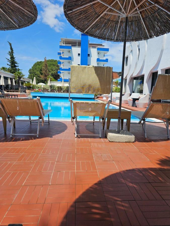 Sunborn Hotel Голем Экстерьер фото