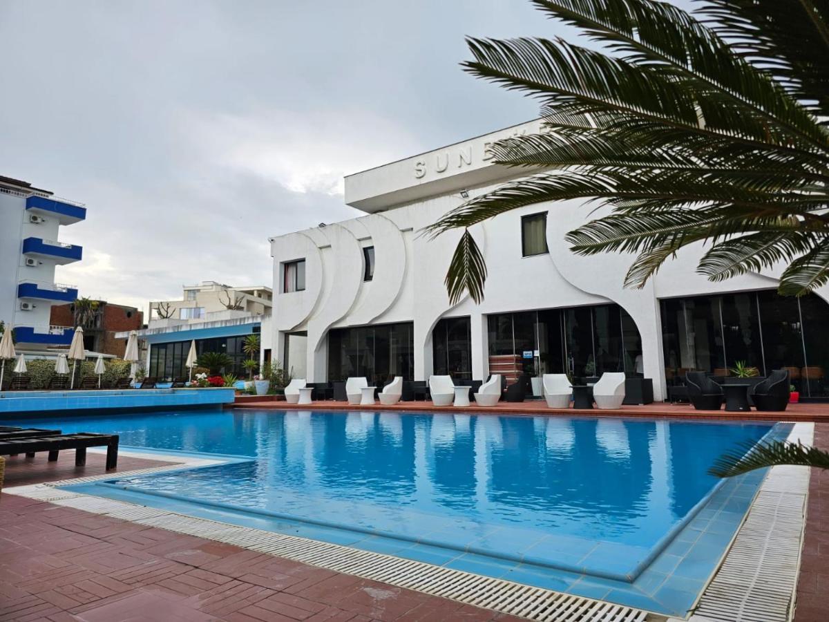 Sunborn Hotel Голем Экстерьер фото