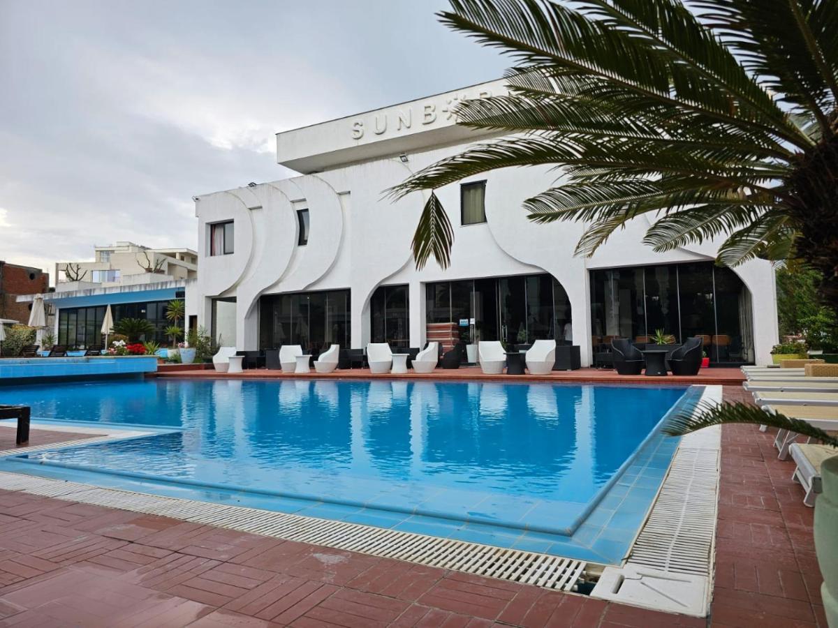 Sunborn Hotel Голем Экстерьер фото