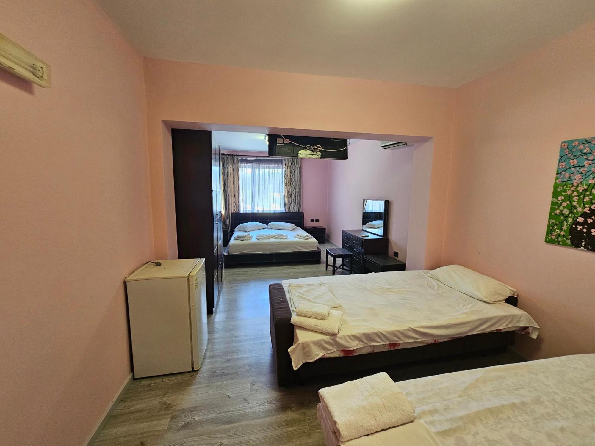 Sunborn Hotel Голем Номер фото